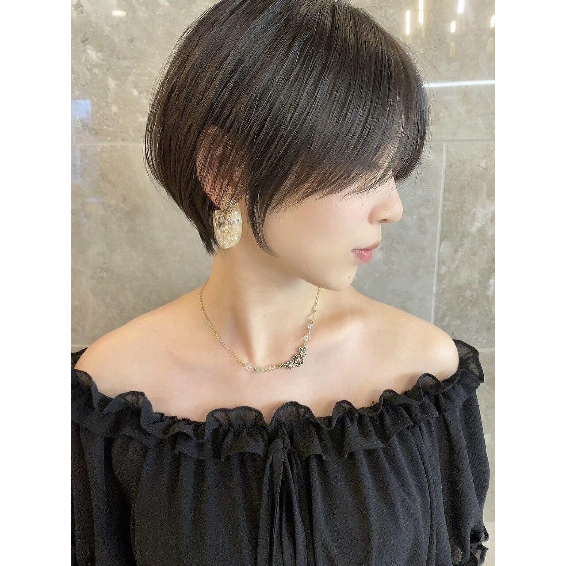 カット+プレミアムケアカラー￥16500→￥12100 [自由が丘駅]