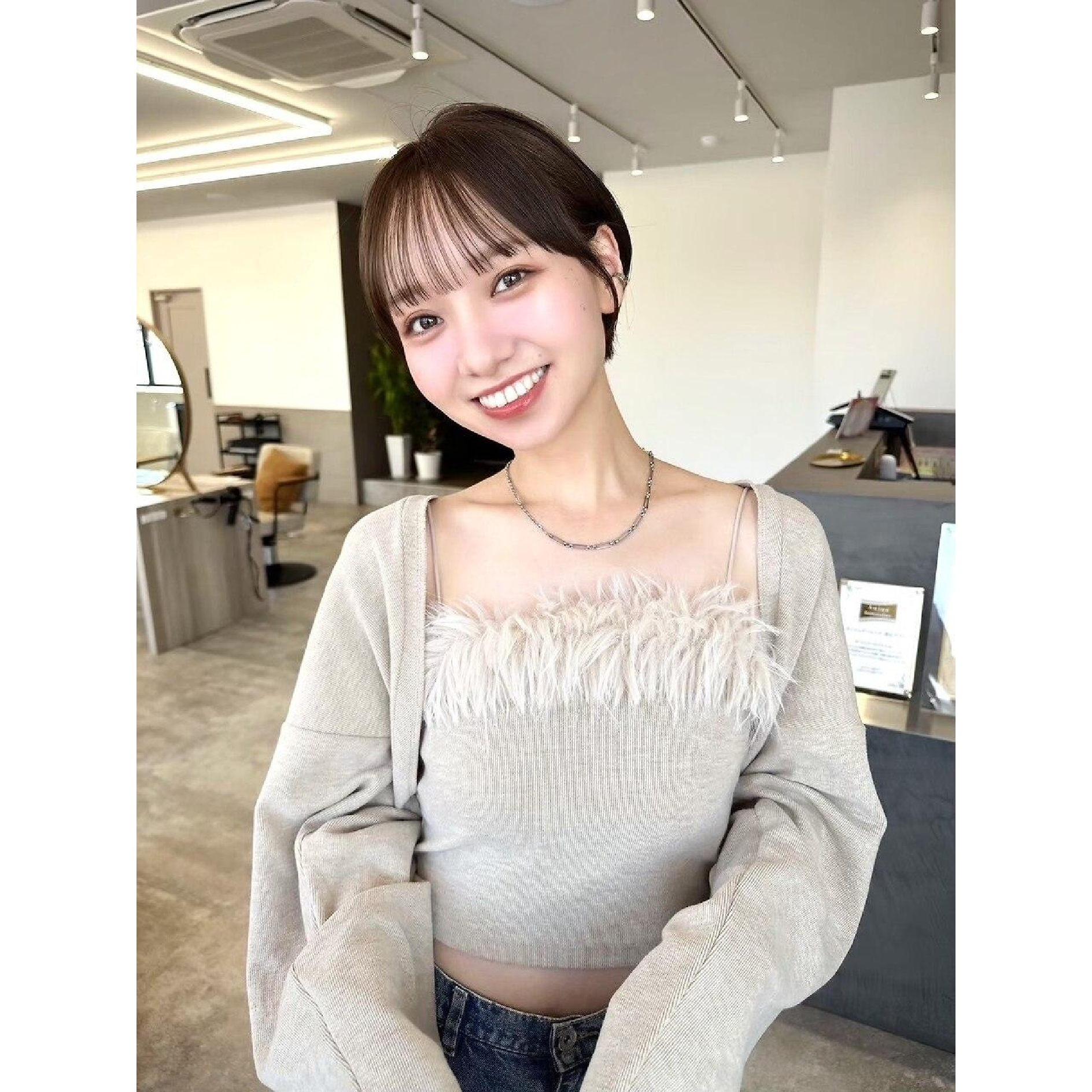 カット＋プレミアム地毛風縮毛矯正￥28600[自由が丘駅]