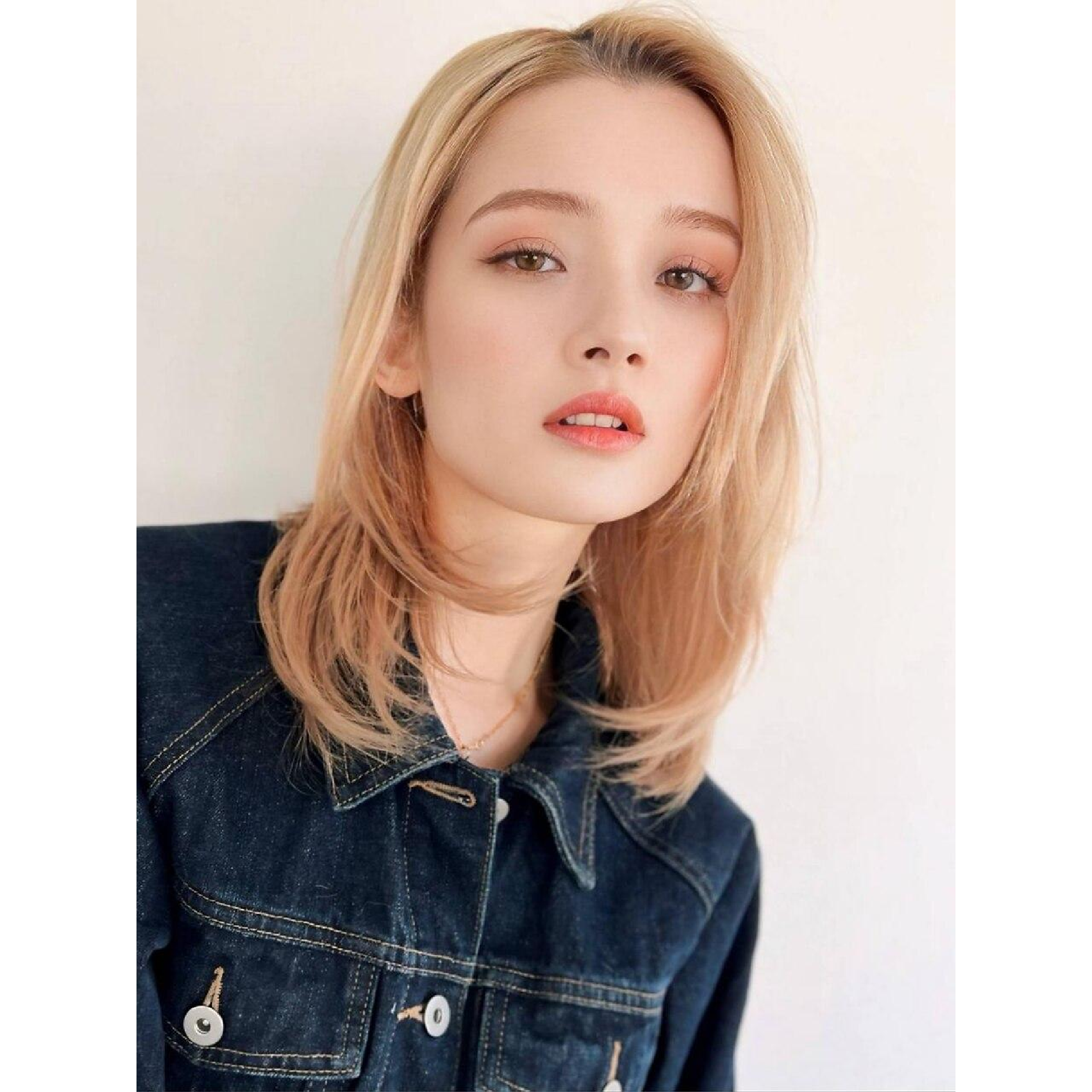 【渋谷】ブリーチorハイライト20枚+カラー+ 贅沢KERASTASE Tr