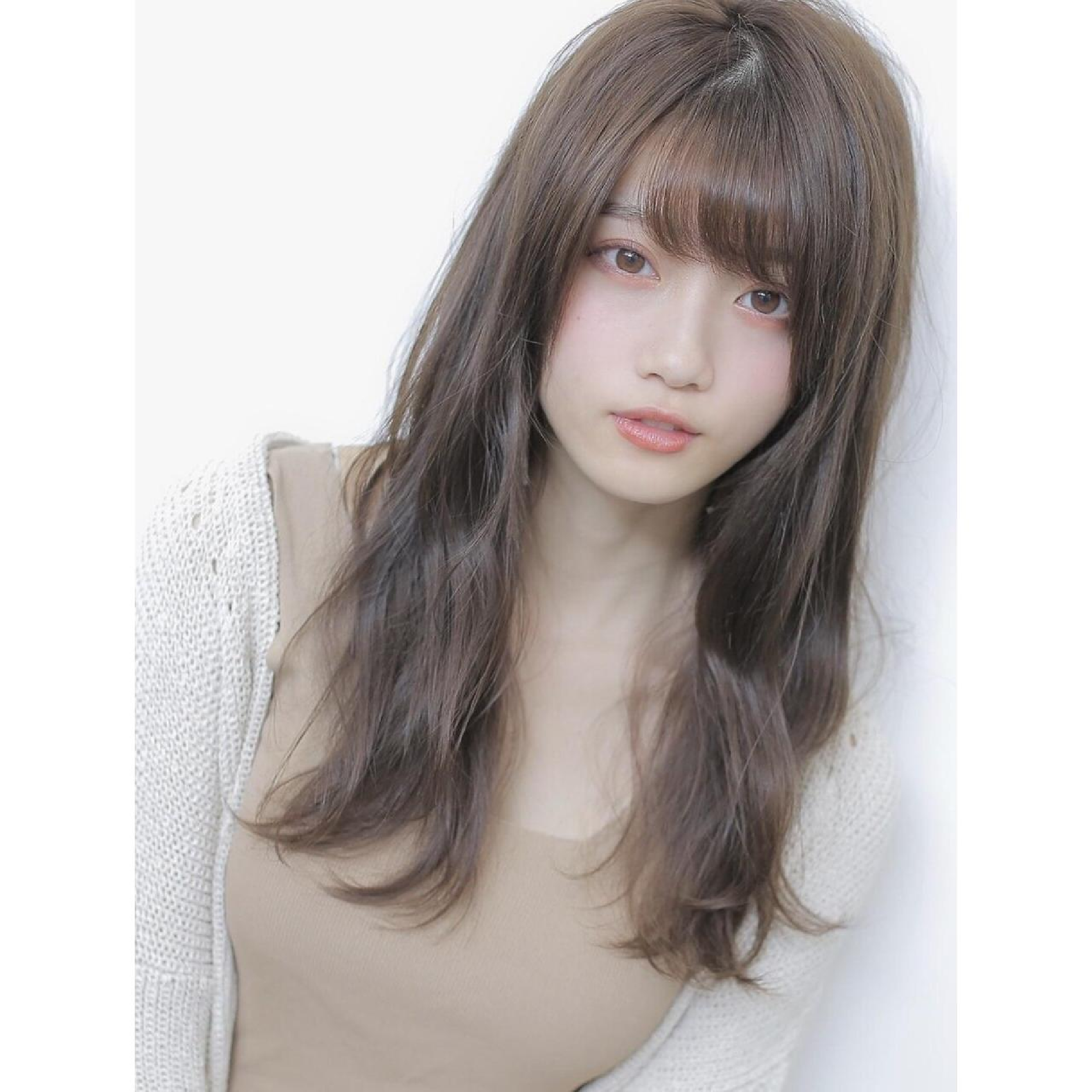 【カラーのみ】フルカラー+ 選べるトリートメント￥7000～