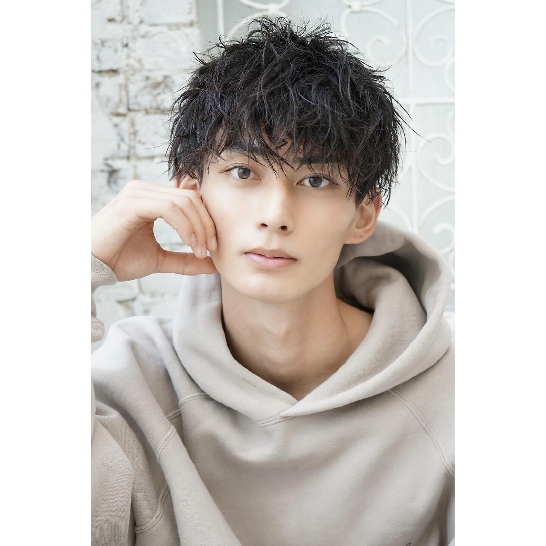 【メンズ】カット+ツイストスパイラルパーマ+3stepトリートメント￥14000