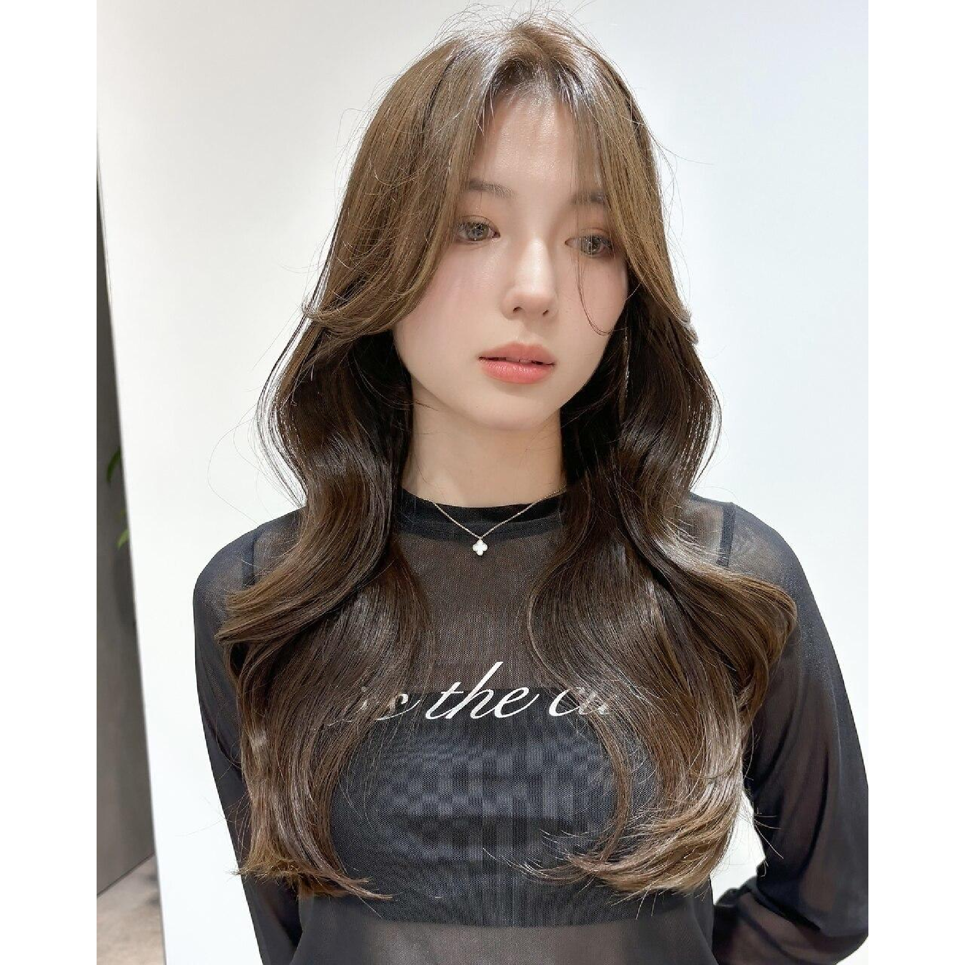 【お出かけ前におすすめ】韓国風コテ巻き仕上げヘアセット[原宿/表参道]