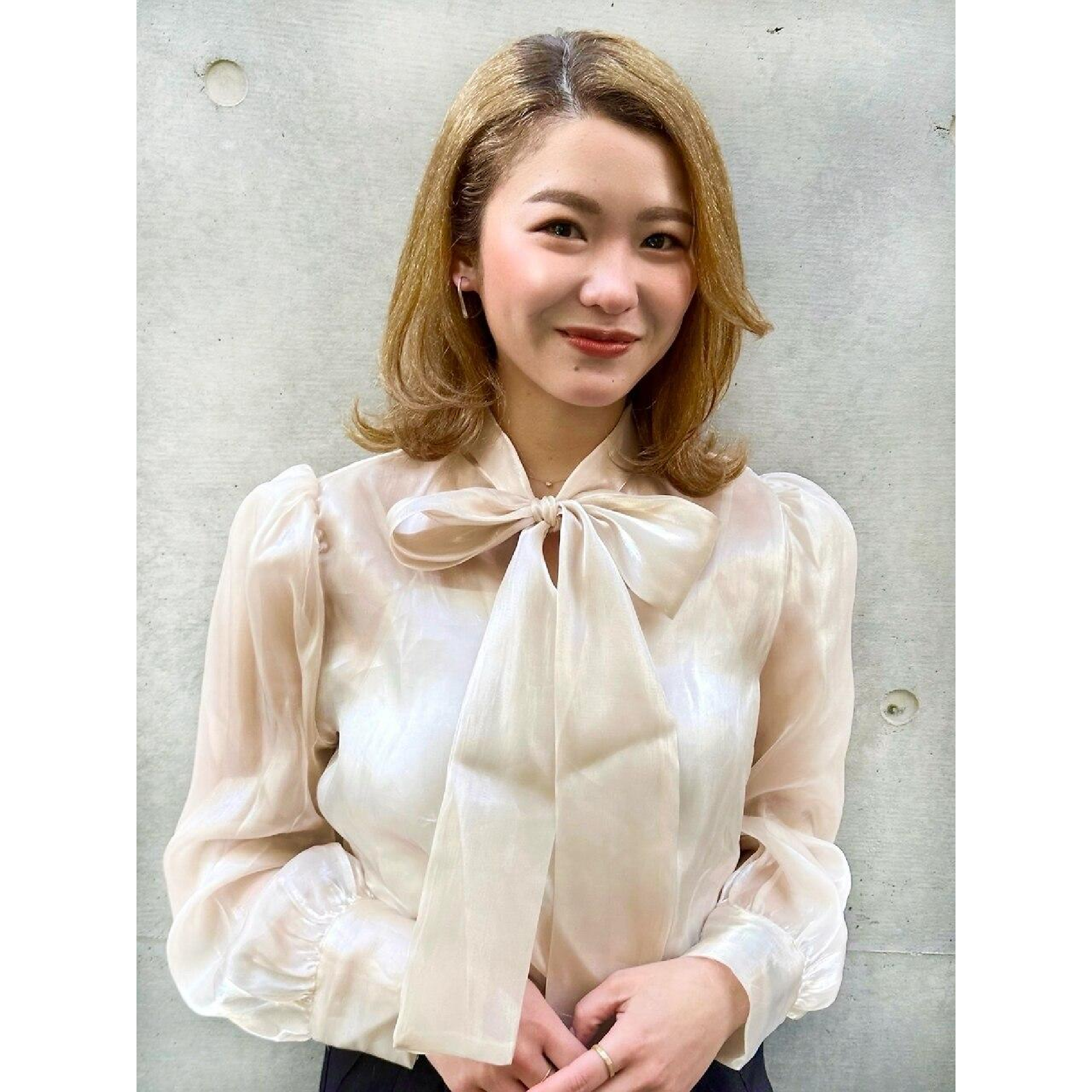 【Noa限定】美髪◇最高級絹髪トリートメント+前髪カット￥12100