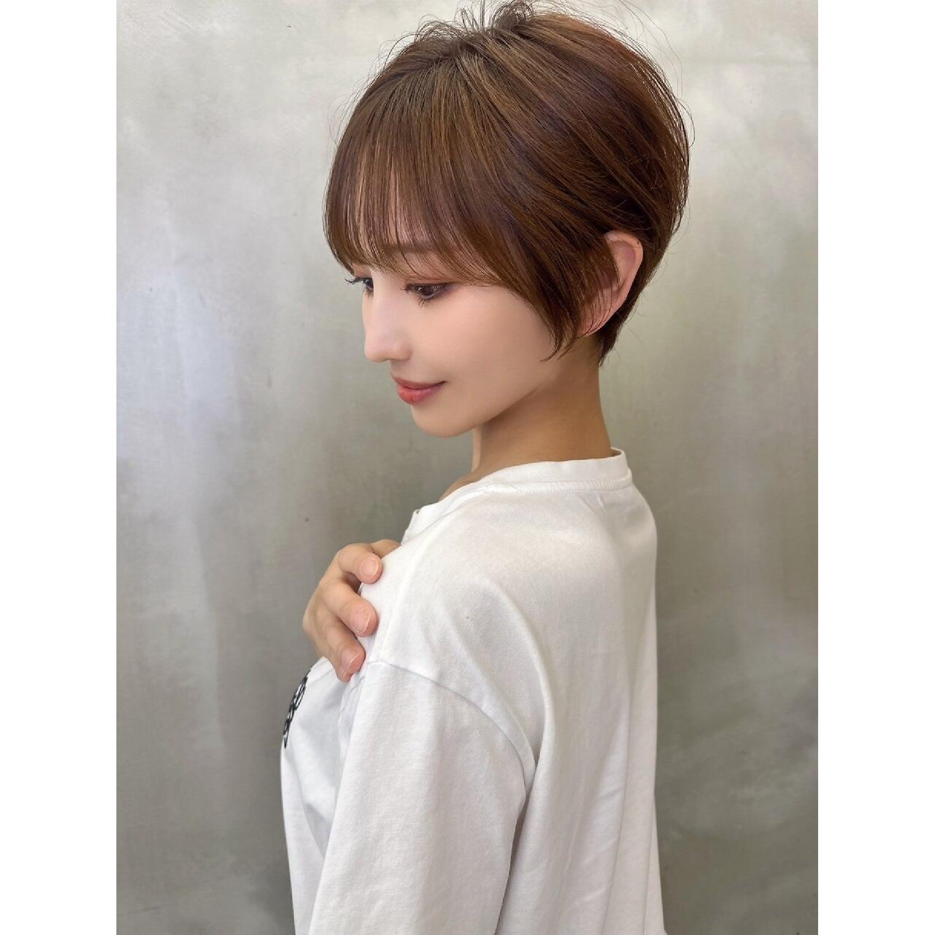 【髪質改善】小顔カット+髪質改善クイックトリートメント￥8640→￥3980