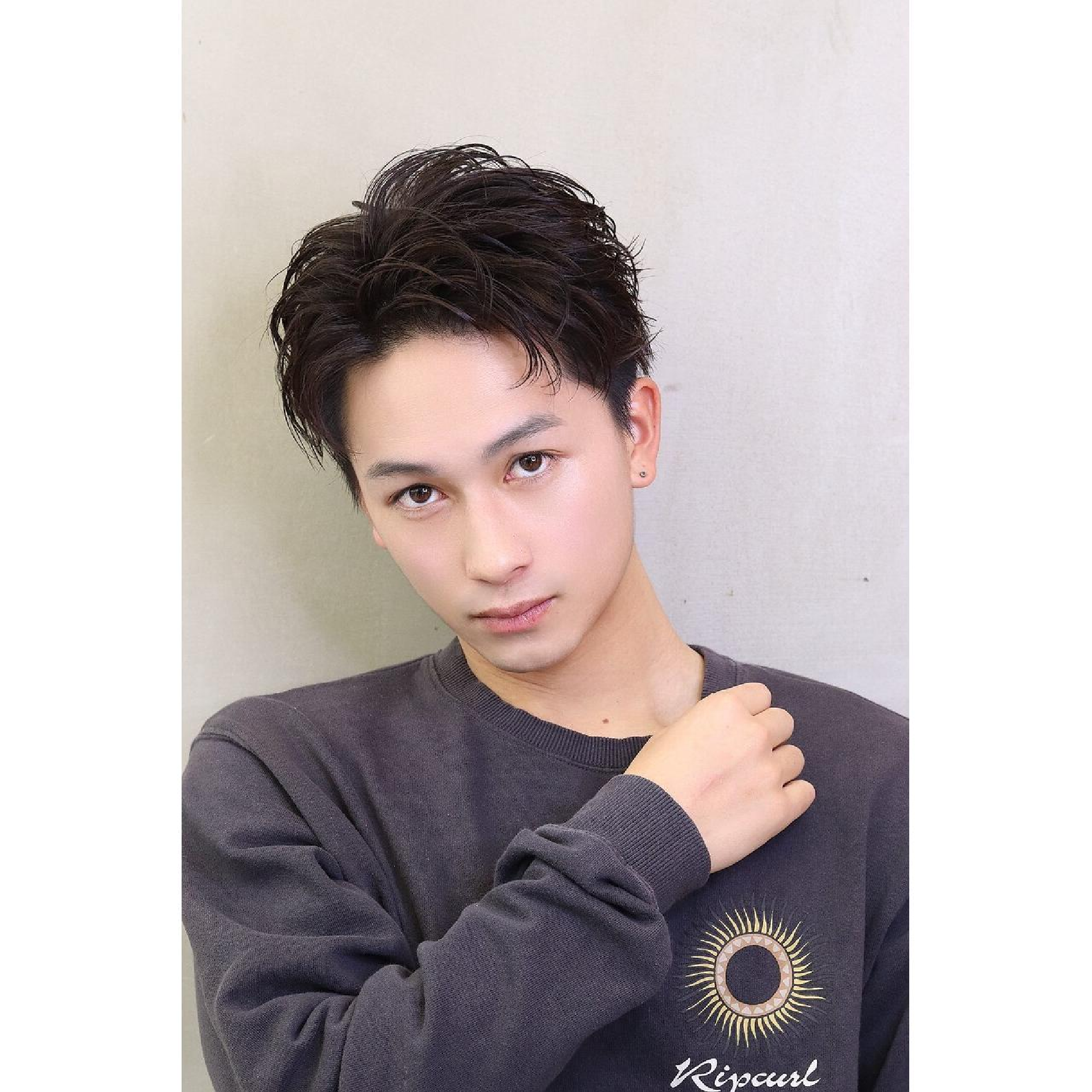 メンズ似合わせヘアカット＋眉毛ワックス＋ハリウッドブロウリフト ￥8000