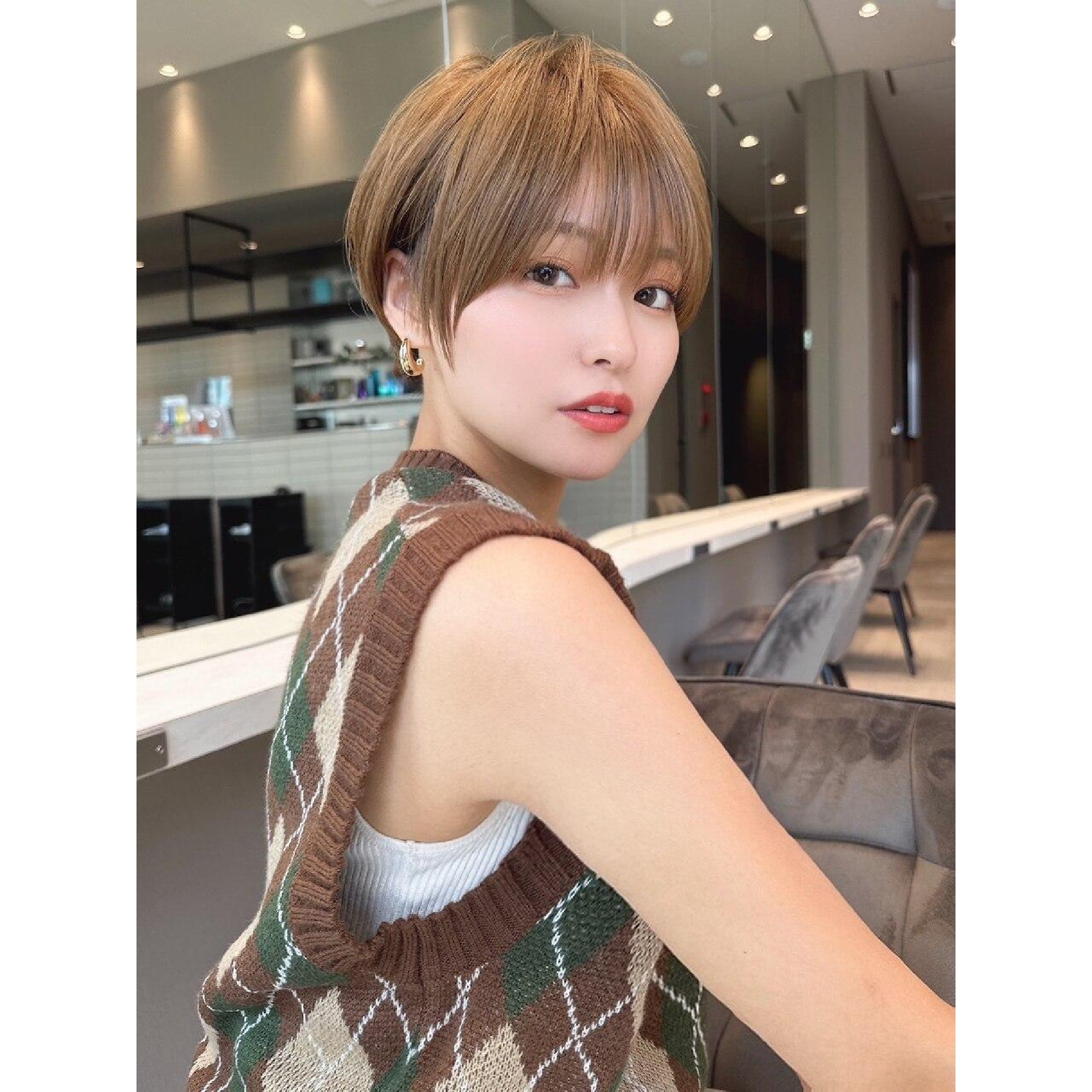 【ririka指名限定】似合わせカット＋透明感アップ生カラー＋髪質改善TR