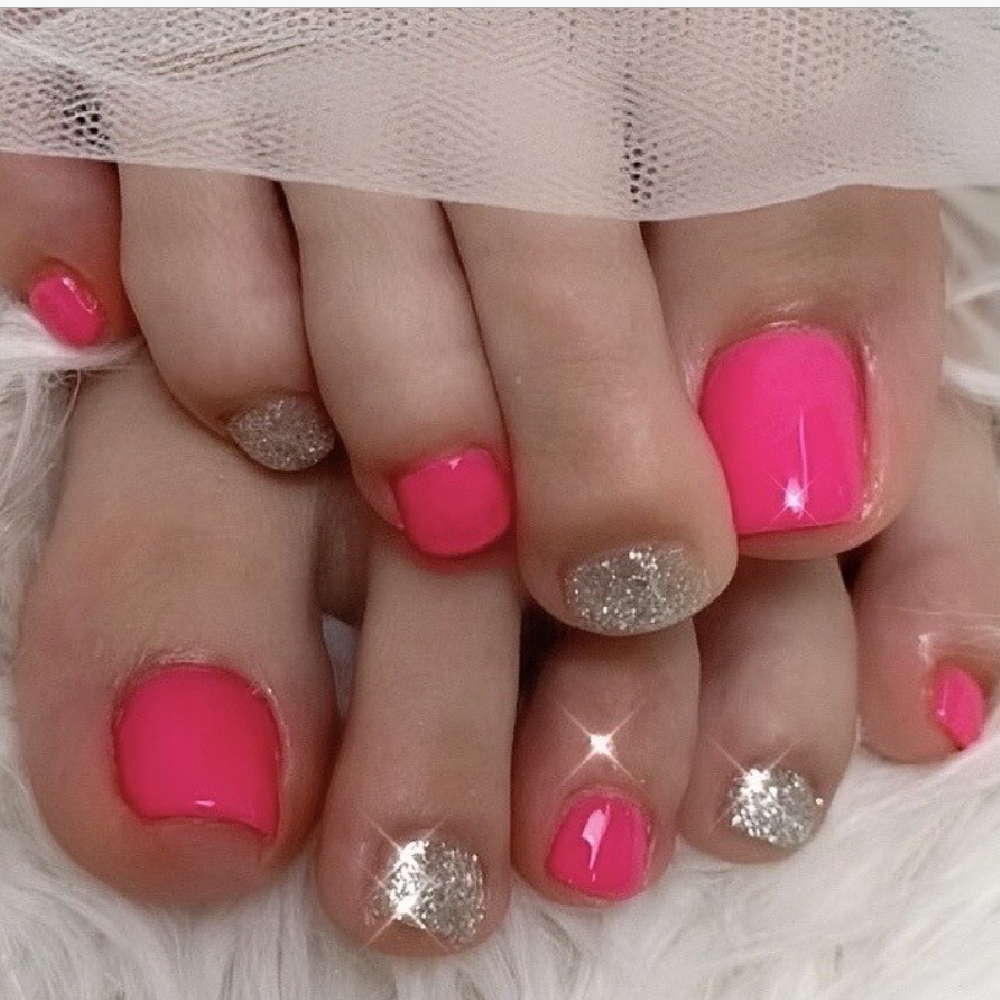 【Foot】丁寧ケア&フットバス込♪持ち込み◎親指アート2本コース¥9000