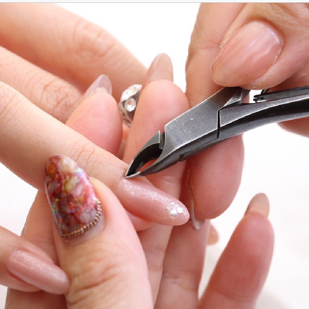 【美しさは指先から♪】ハンドケア ￥4400