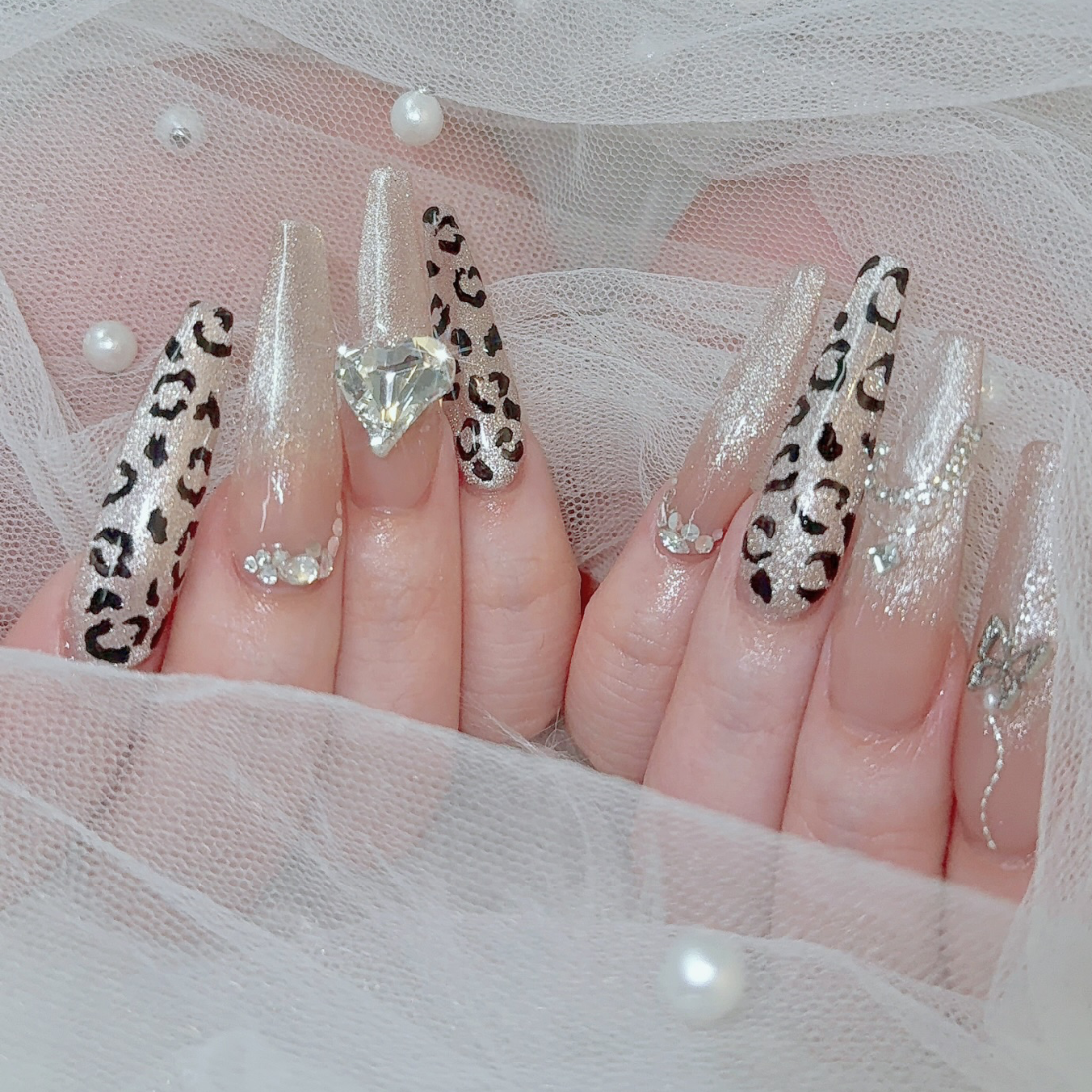 ［hand］チップ長さ出し10本付け放題　¥15500