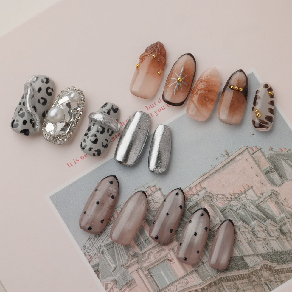 持ち込みネイル☆60分10本アート【オフ無料】