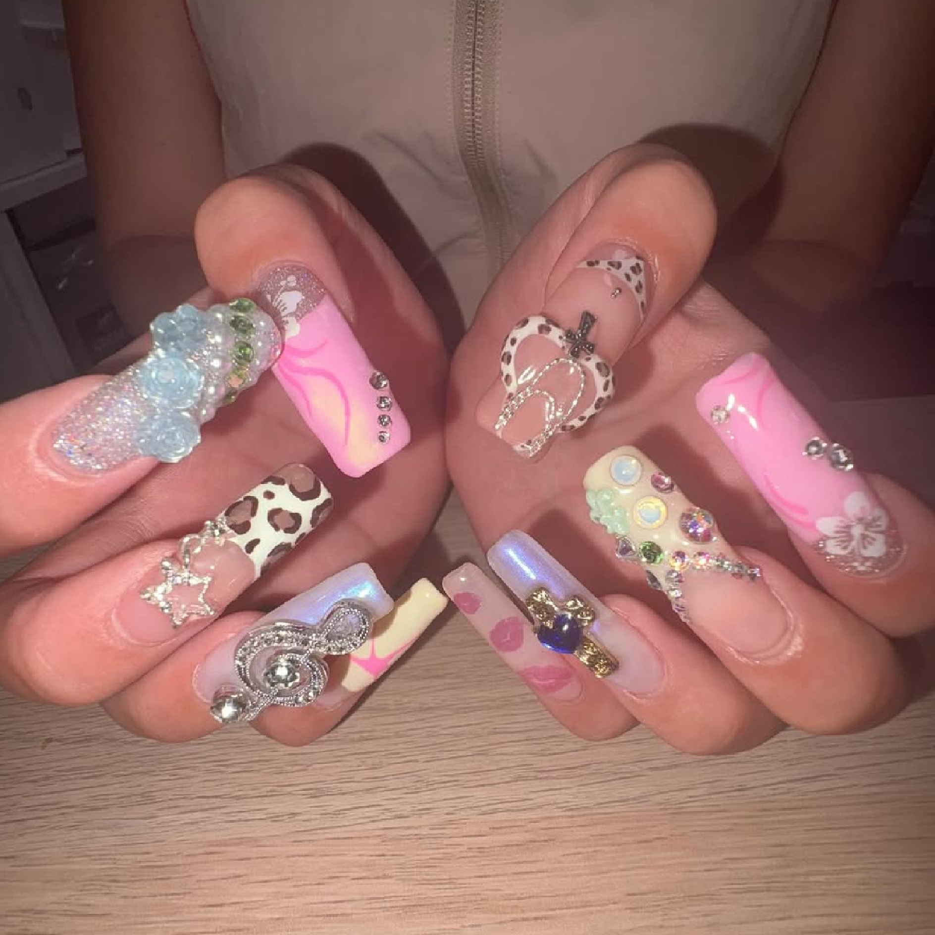 【アート】こだわり持ち込みデザイン150分（初回オフ無料)