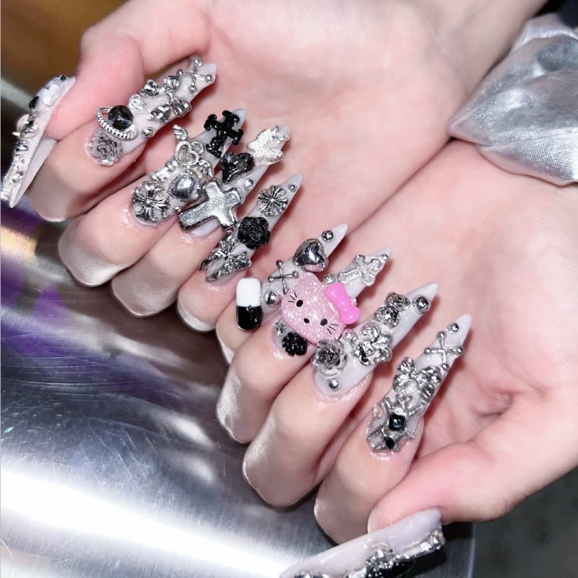 【スカルプネイル】10本チップ長さだし＋パーツ乗せ放題（初回オフ無料)