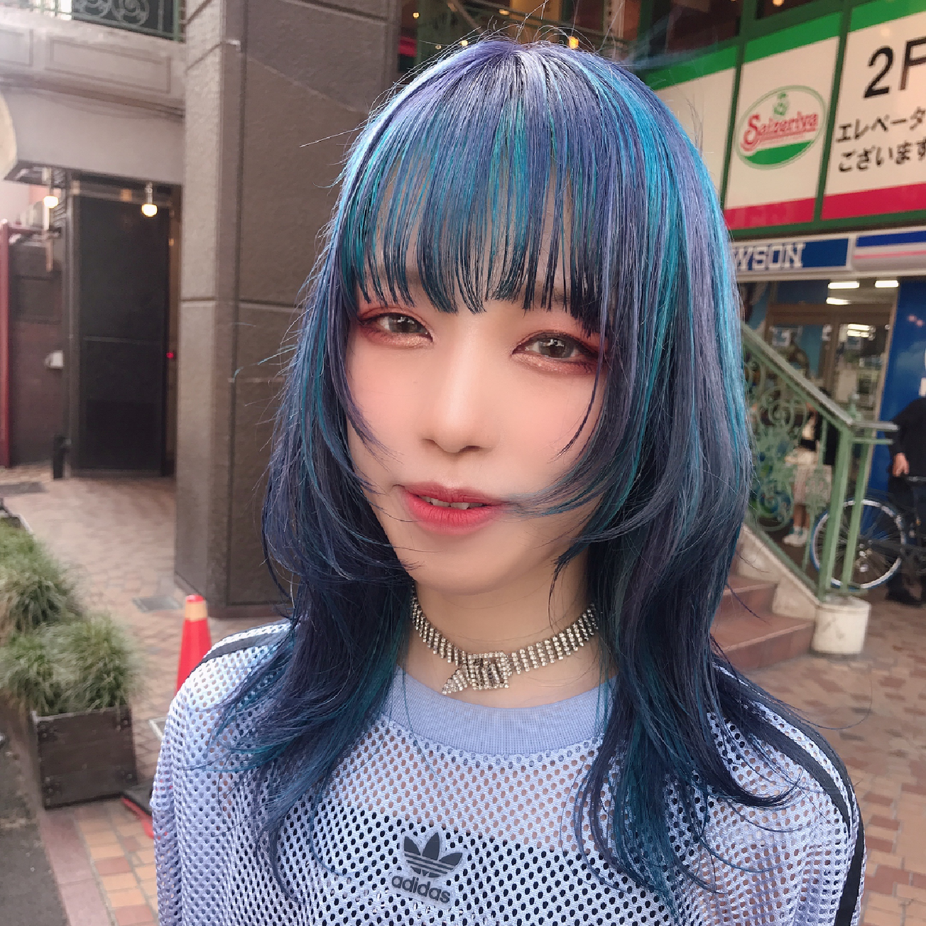 デザインカット+シャンプー+キューティクル補修1step treatment
