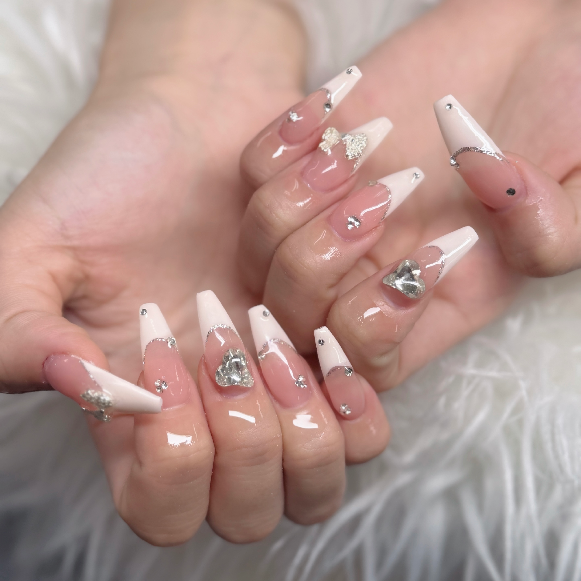 ［チップ長さ出し10本］フレンチ