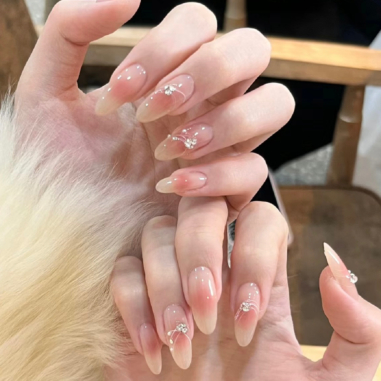 【HAND】大人気★チークネイル