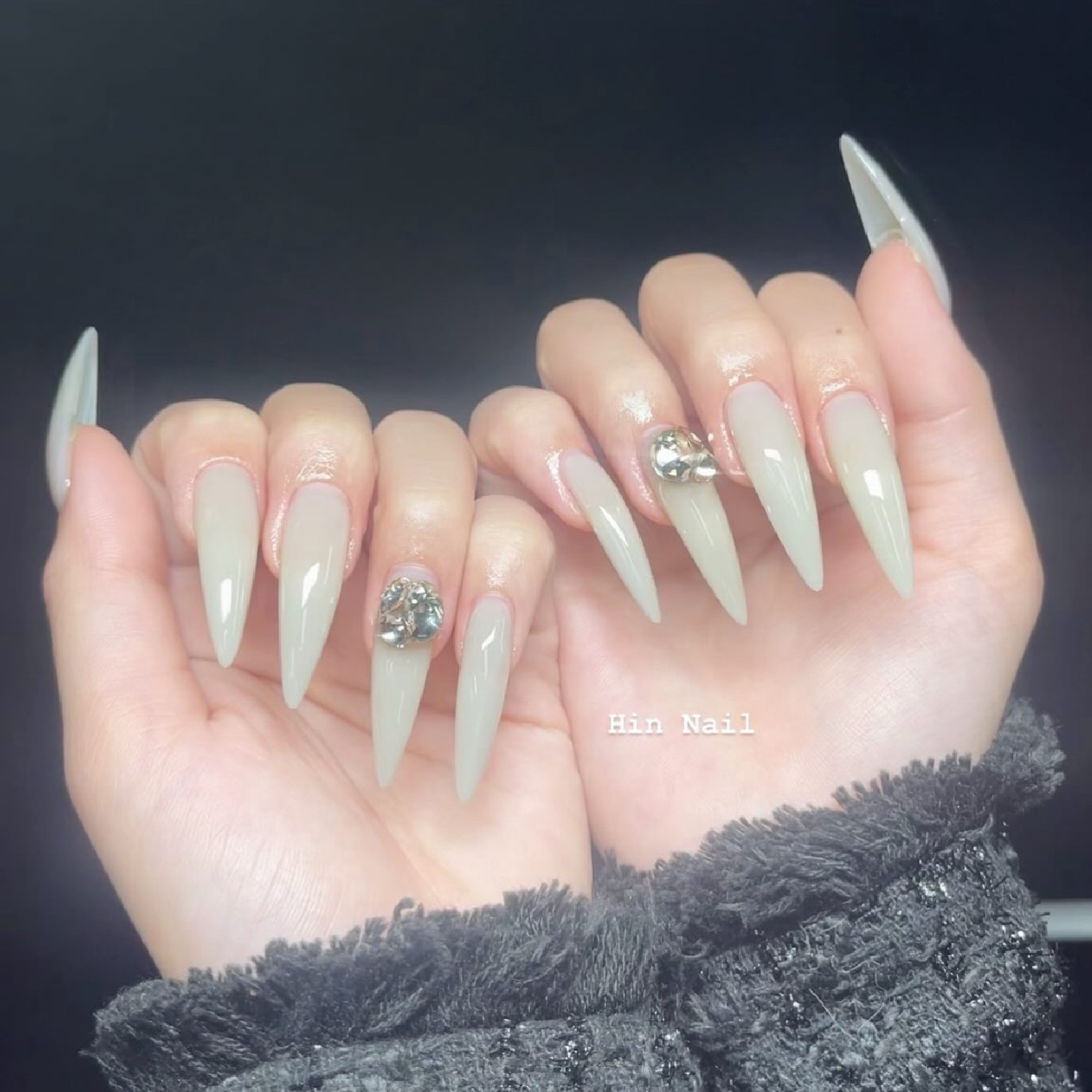 【10本チップ長さ出し】✨ワンカラー　or フラッシュラメ✨　　施術90分〜