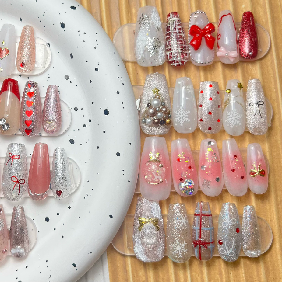 【12月・1月限定】【長さだし】クリスマスデザイン・冬ネイル定額¥ 12800