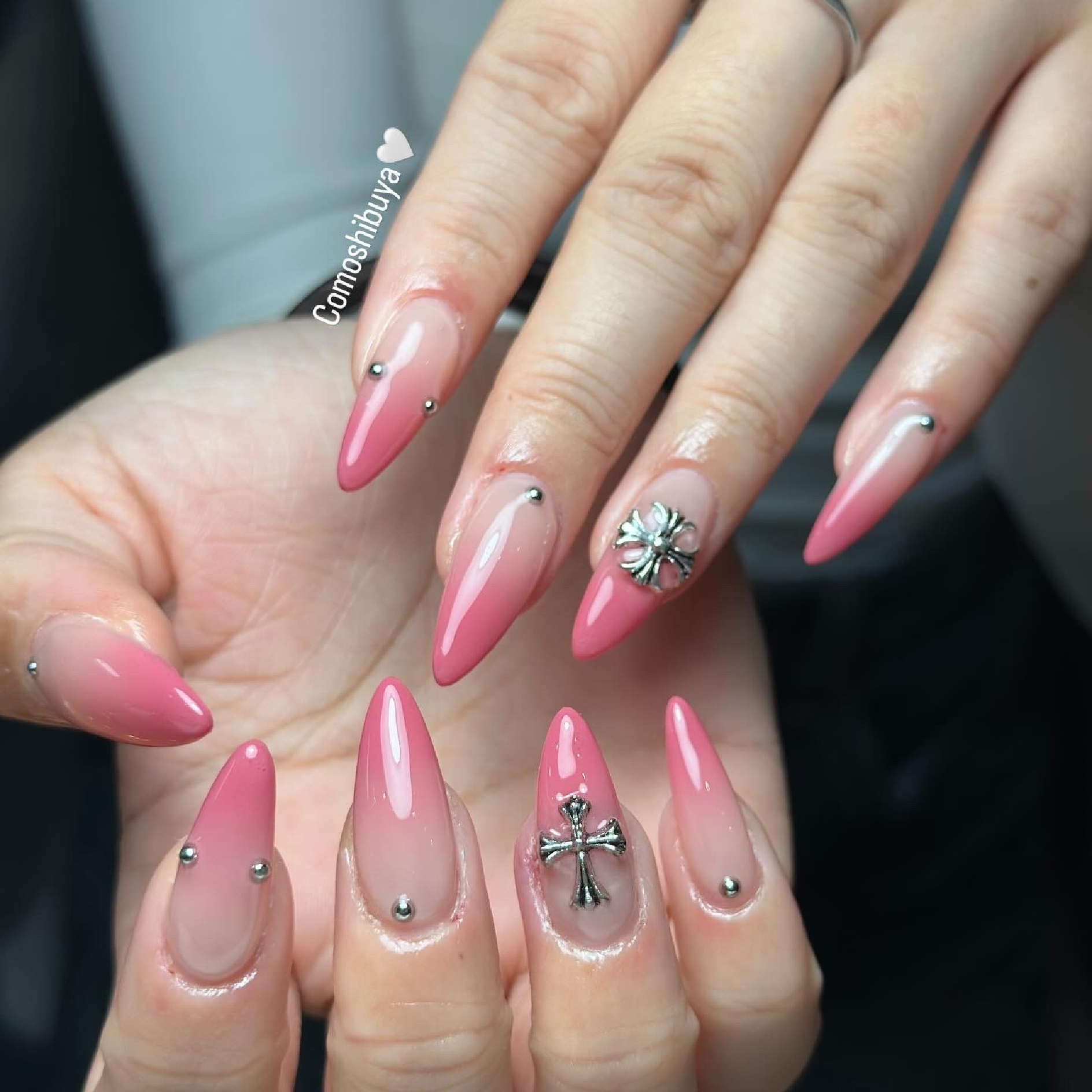 チップ長さだし＋グラデーション／チーク