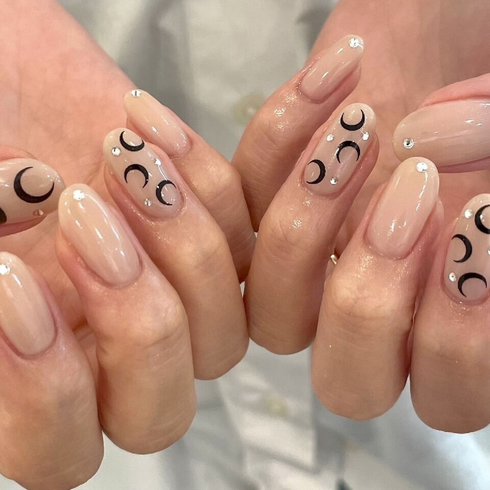 【ハンド】手に持ち込めるデザインOKニュアンス(4本まで)