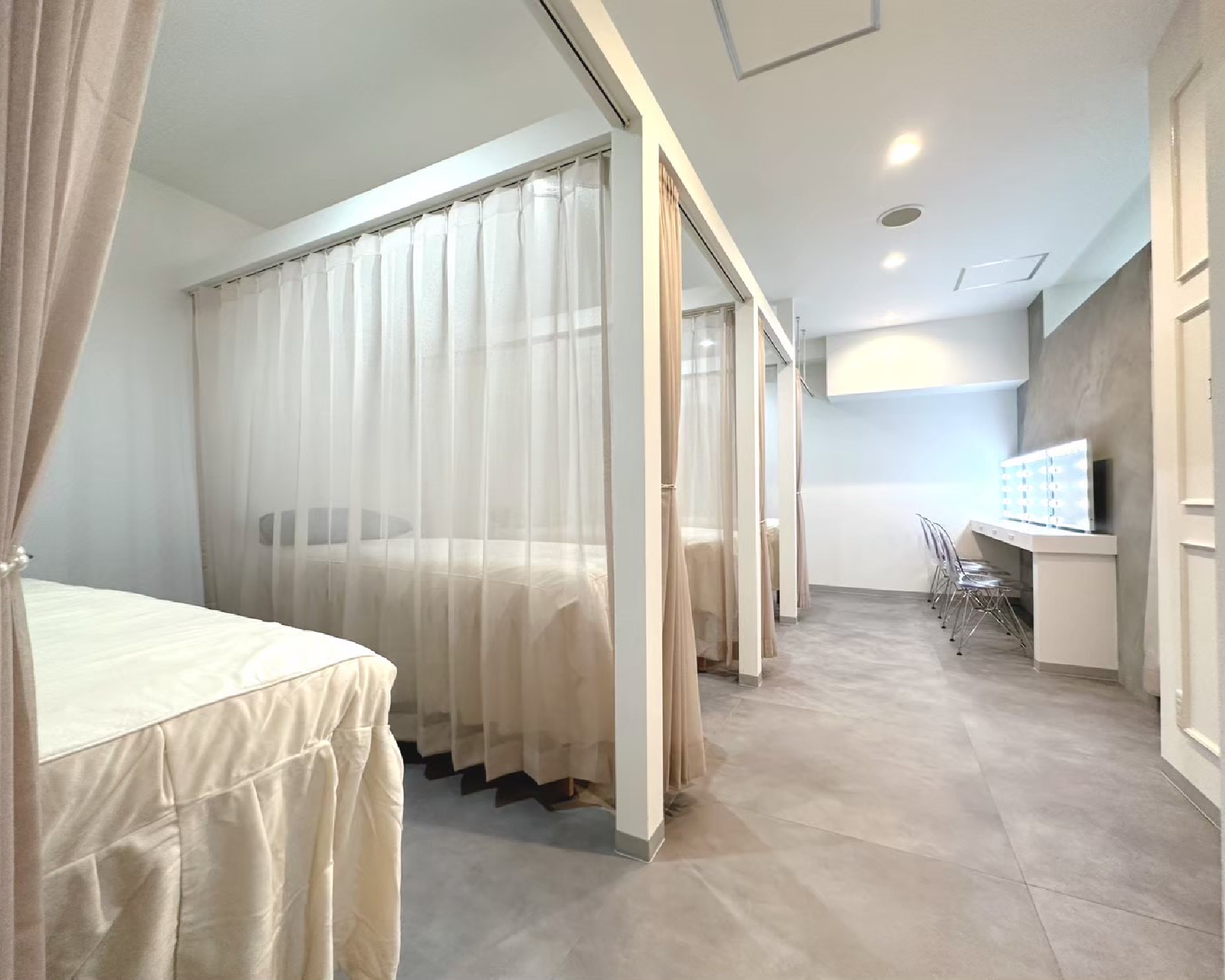 PLATINUMDOLL福岡大名店