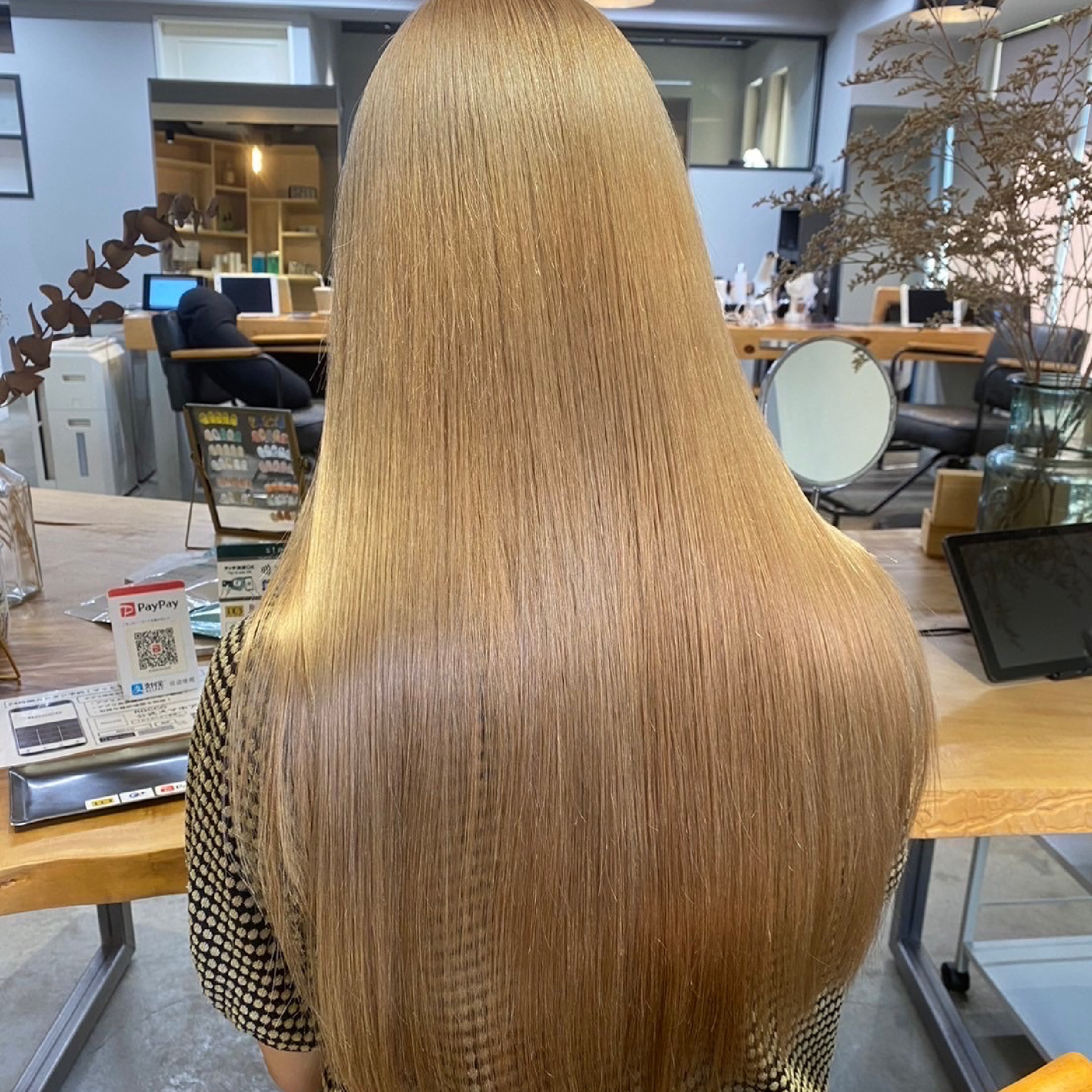 NEW☆【熱を味方に、髪の質感を再構築】質感再生ストリートメントプレミアム