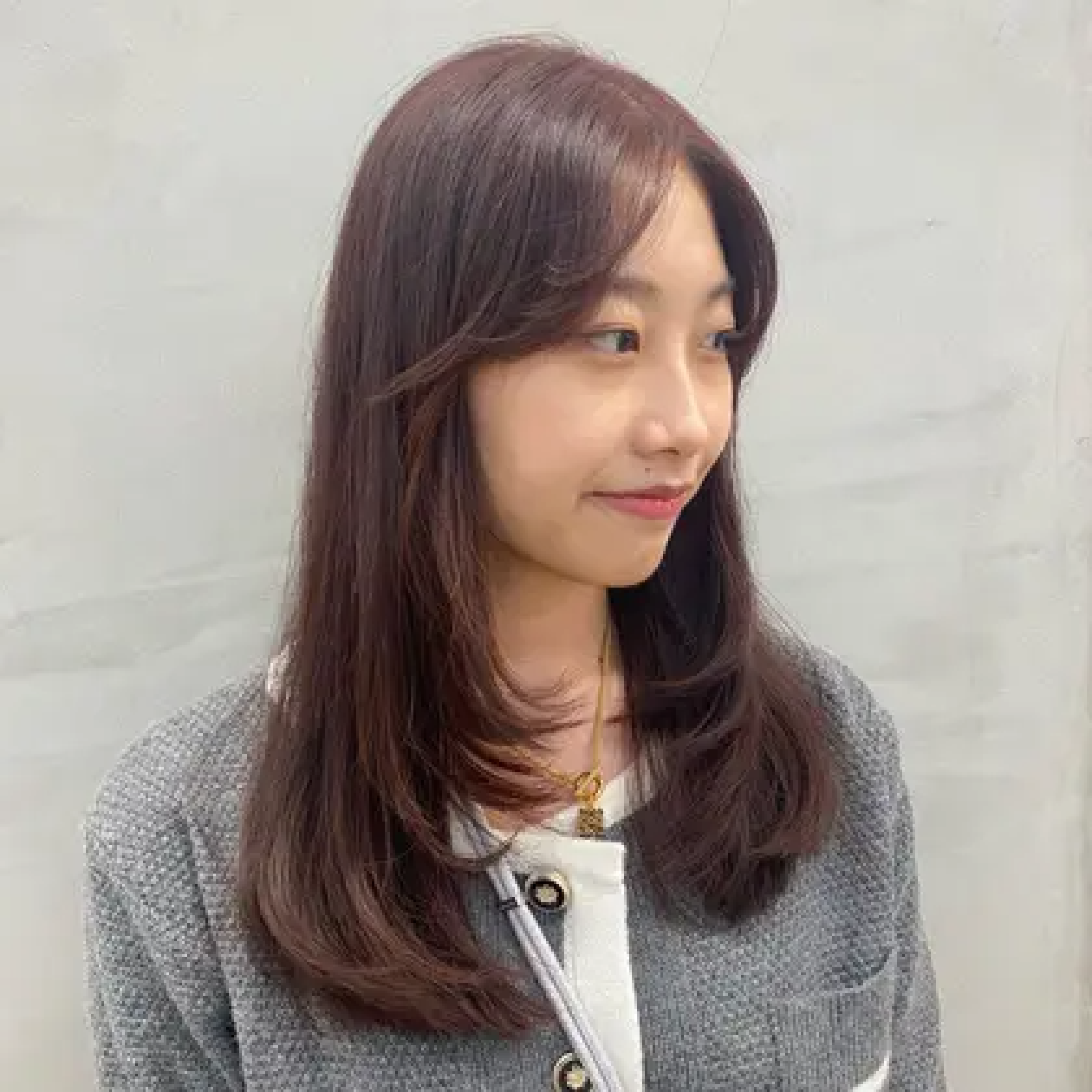 ☁️《韓国オンニみたいなサラ艶髪に❤️‍🔥》カット ➕ 髪質改善トリートメント