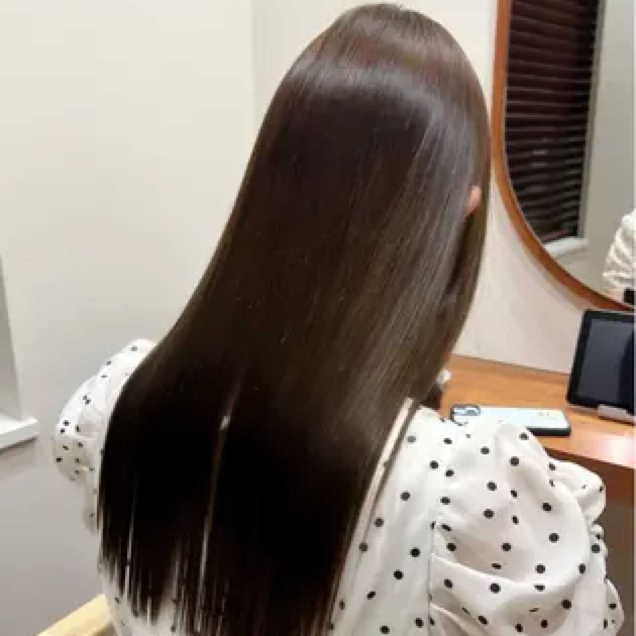 ❤️期間限定❤️艶特化✨メンテナンスカット+ダメージレス艶髪矯正+超音波髪質改善