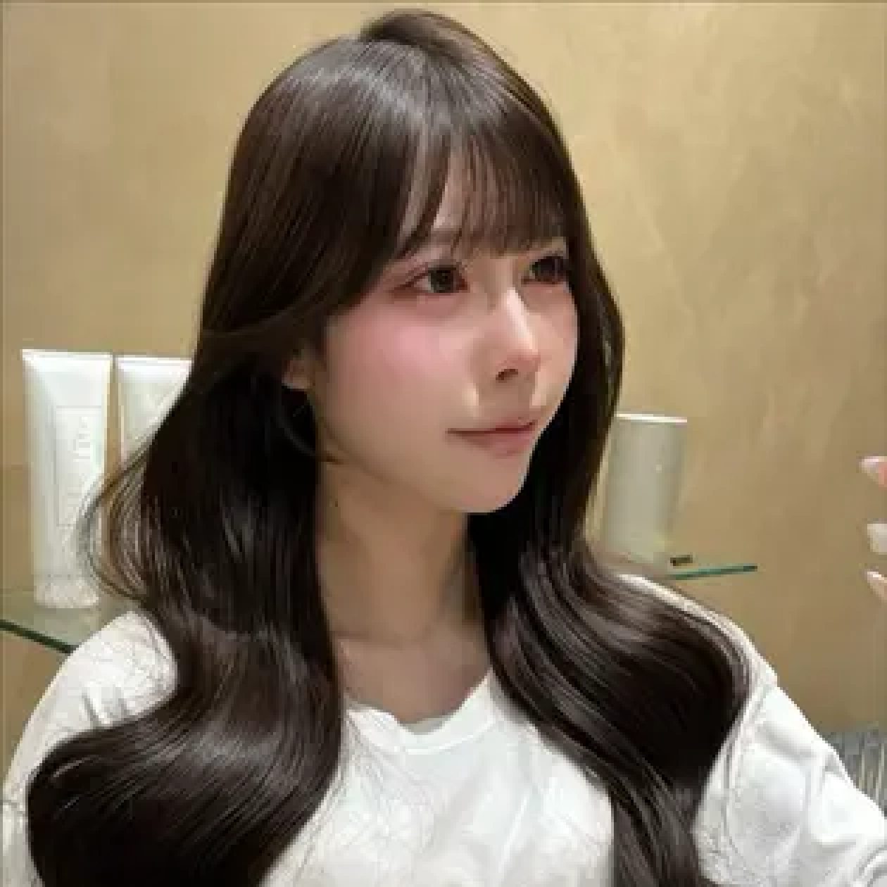 【💎新規の方💎】小顔韓国風カット✖️ヒアルロン酸カラ-✖️トリートメント