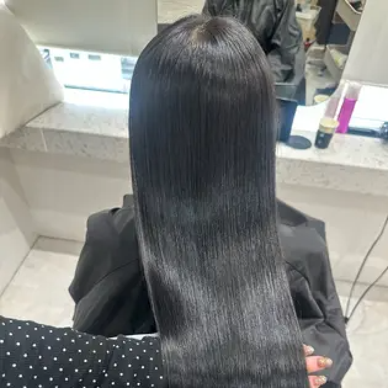 【クセ、広がりから無縁に】カット+Premium艶髪ストレート+TOKIO