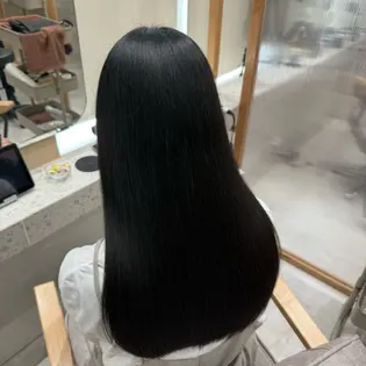 Premium艶髪ストレート(縮毛矯正)+カット