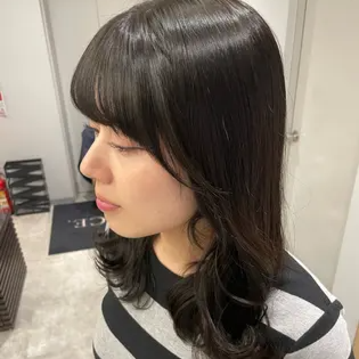 顔周り&前髪カット＋顔周りストレート