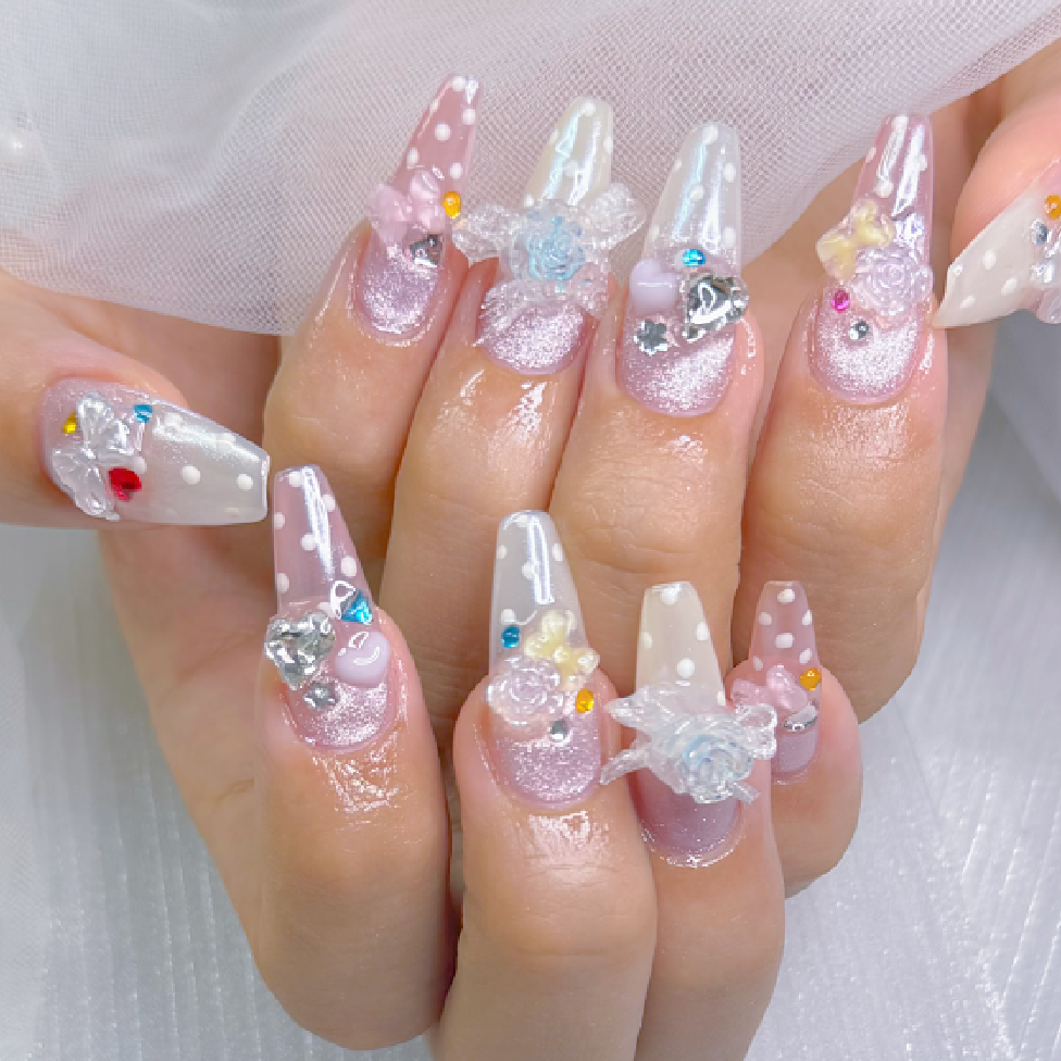 (時間内)チップ長さ出し10本+アートやり放題+ストーン付け放題⭐️オフなし