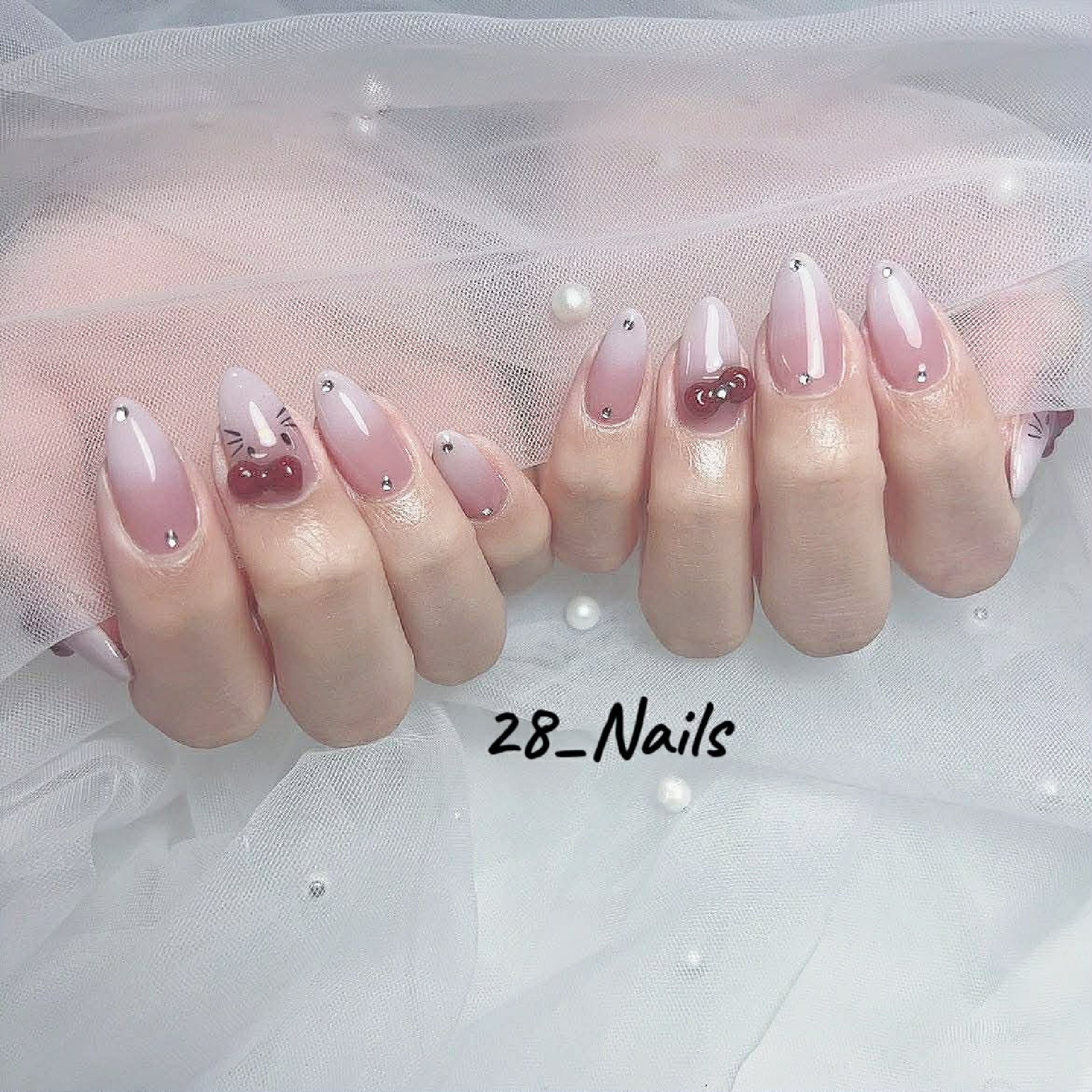 グラデーションネイル ¥5980 60分