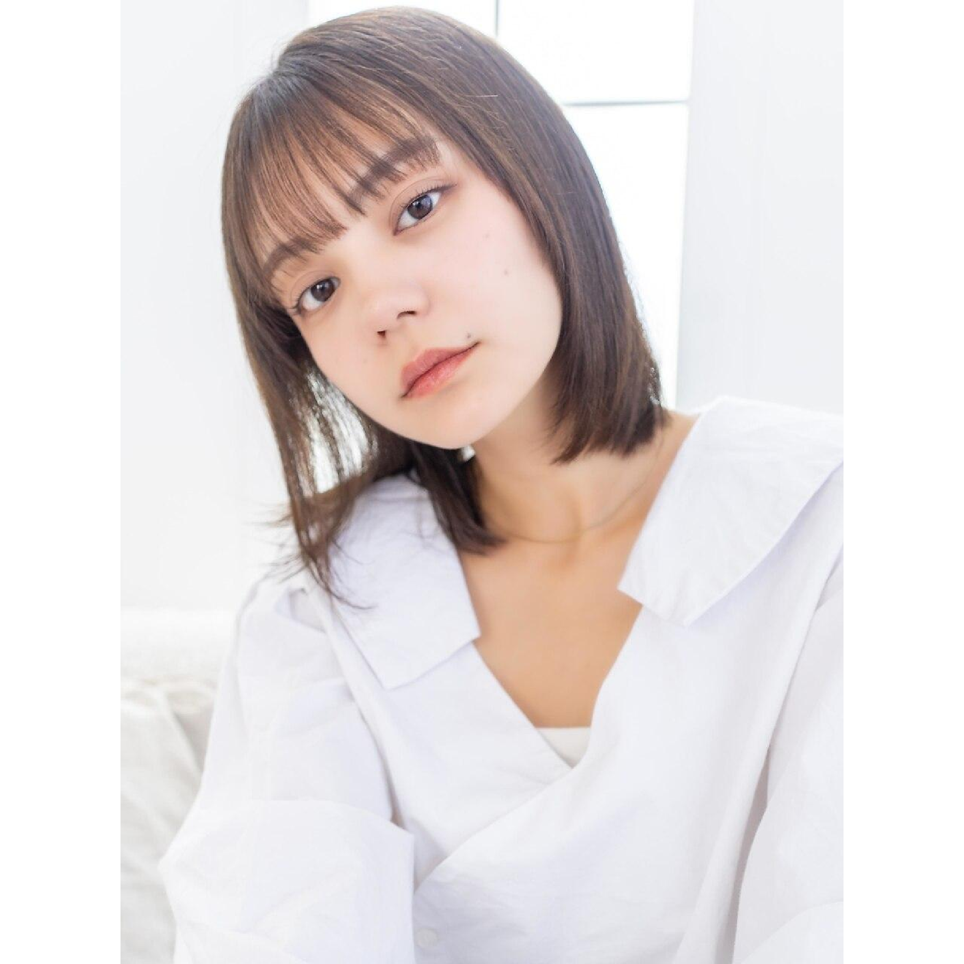 【髪質改善☆美髪革命】酸性ストレート(リタッチ)+デザインカット 16900円