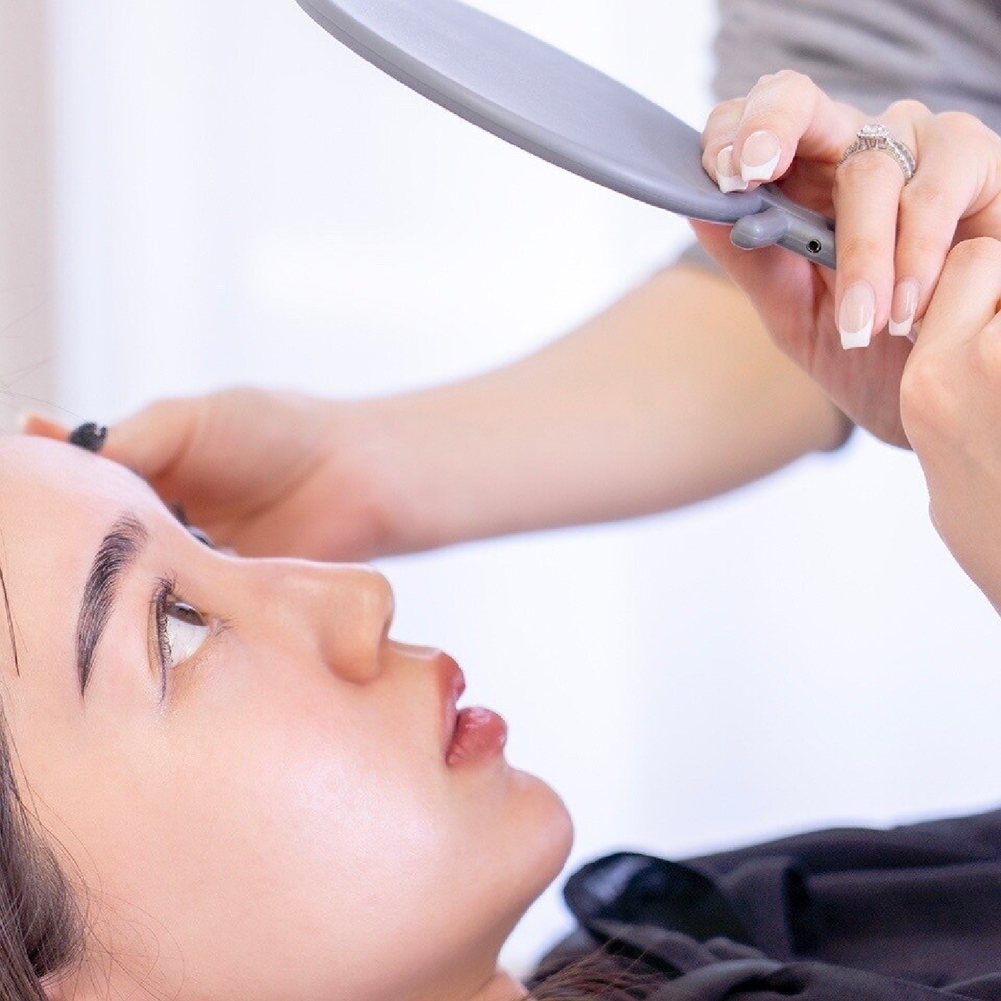 《ご相談》WAX美眉スタイリング+HBLまたは眉カラーで迷われている方へ☆