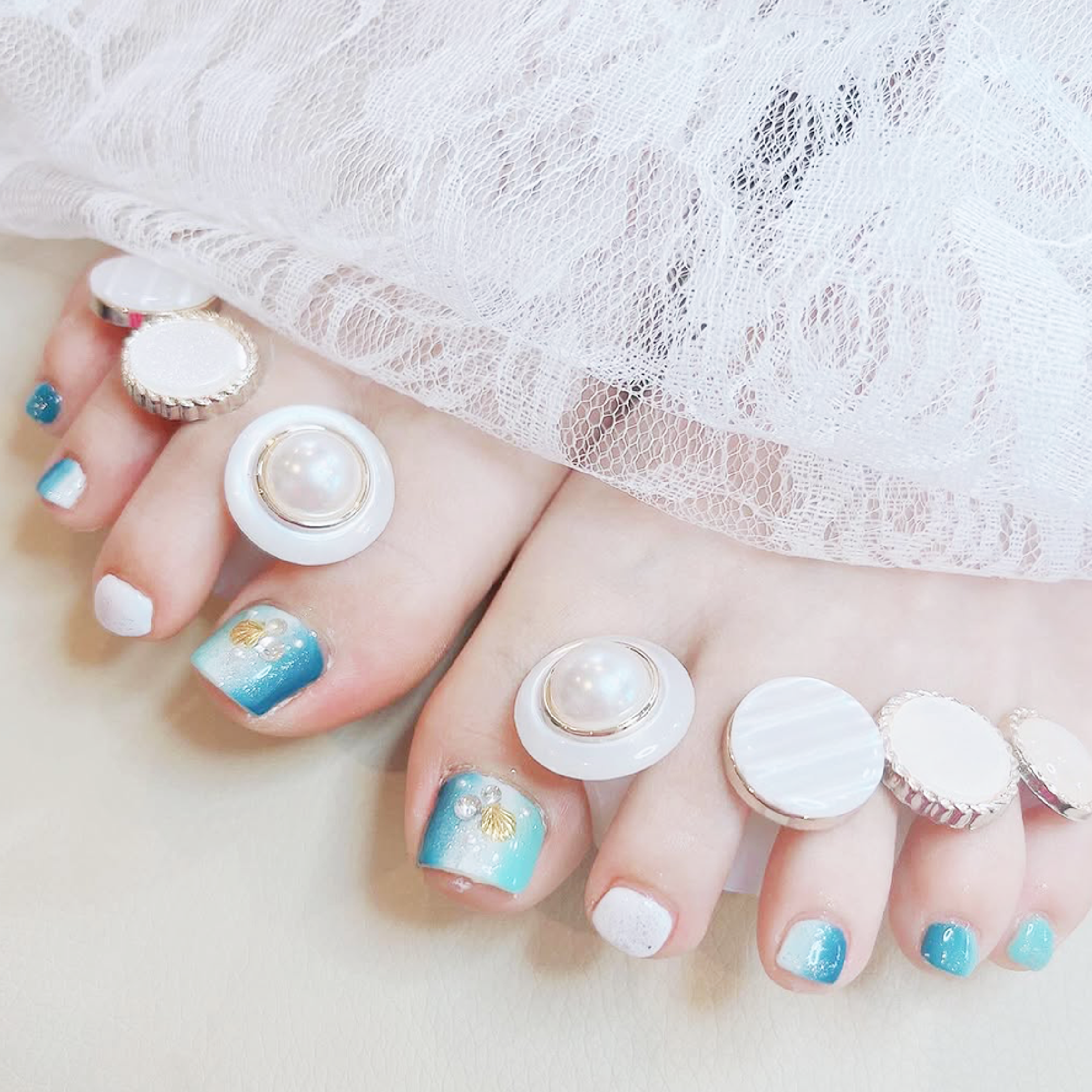 1ヶ月以内再来店オフ代無料♡定額フットネイル