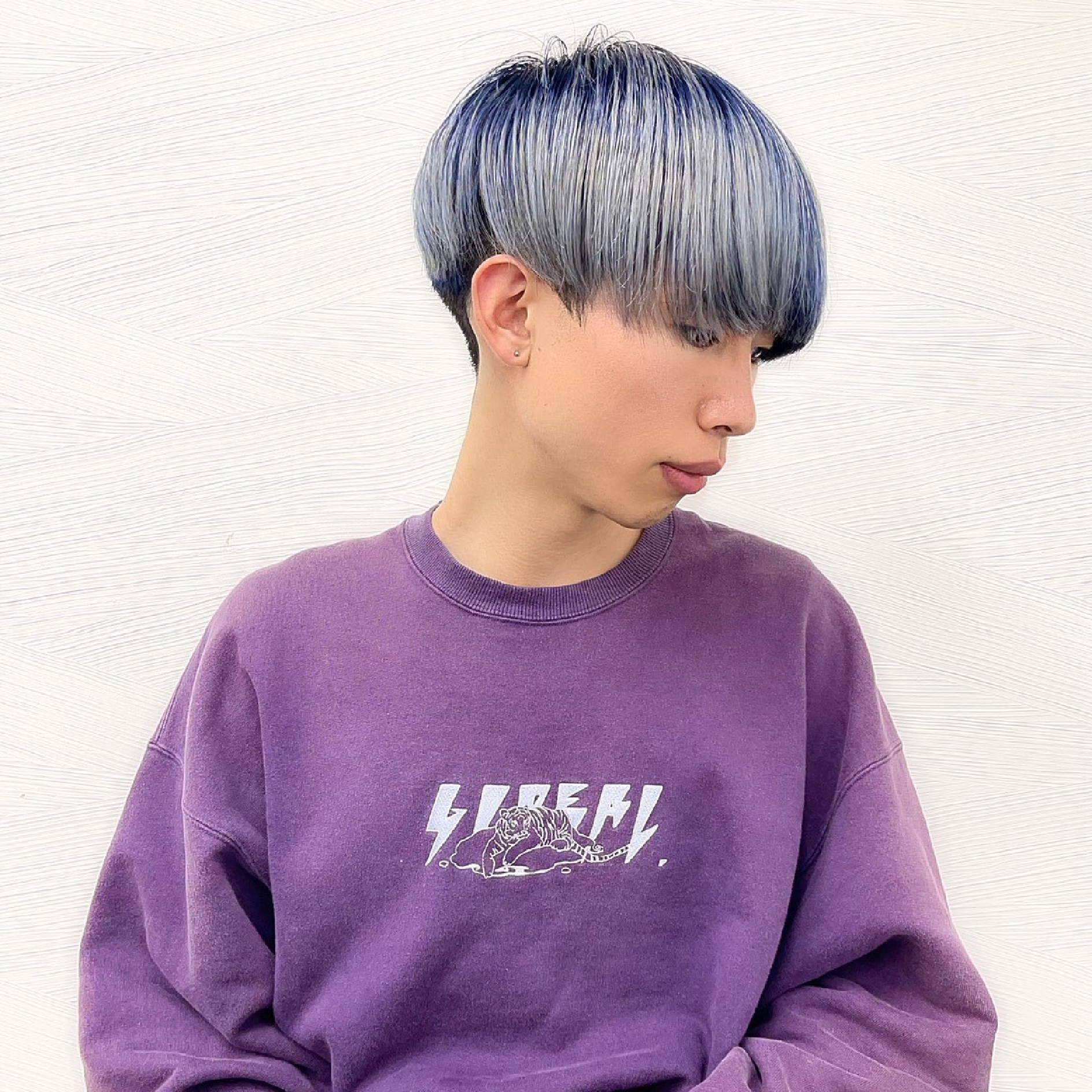 【カラーコース】デザインブリーチ＋オンカラー＋保湿トリートメント ¥18,000
