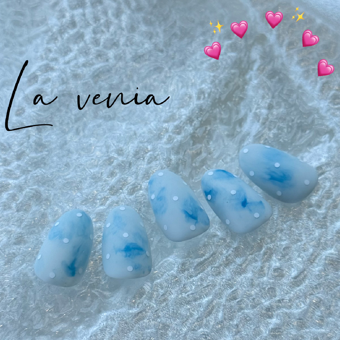 La veniaシンプル定額アート
