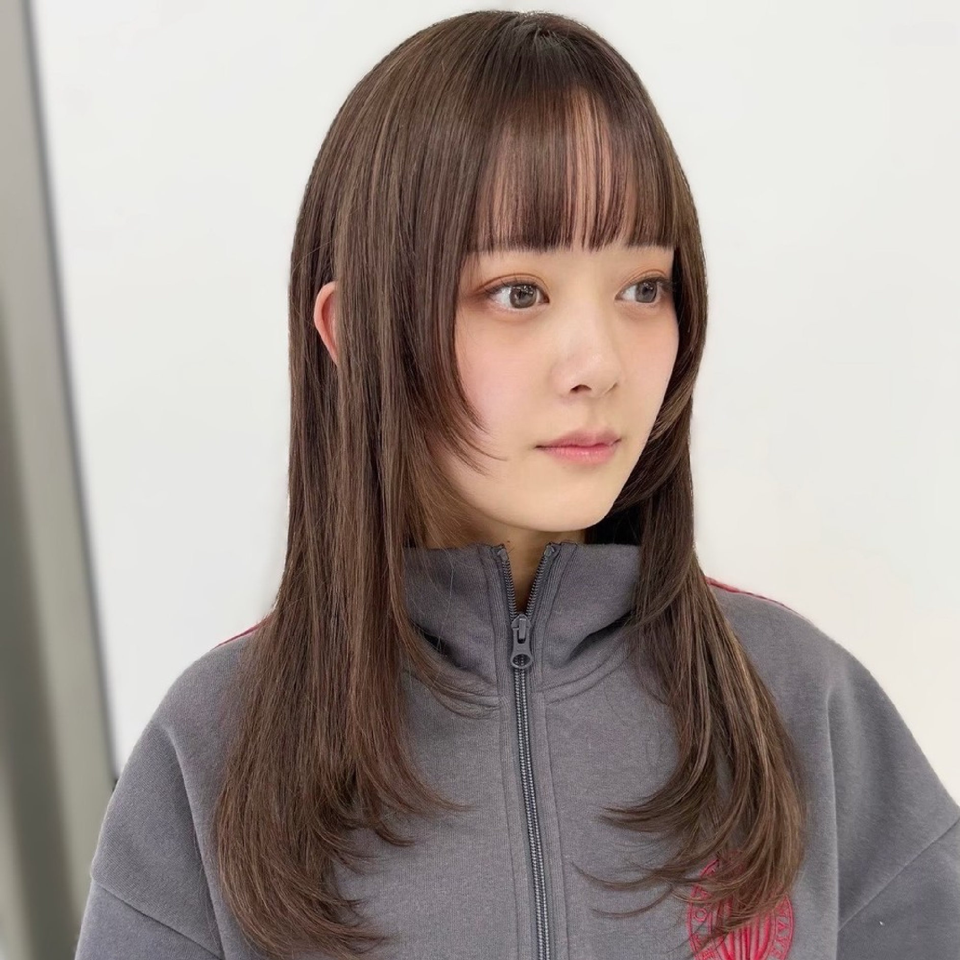 🦢フロントカット・顔周り縮毛矯正