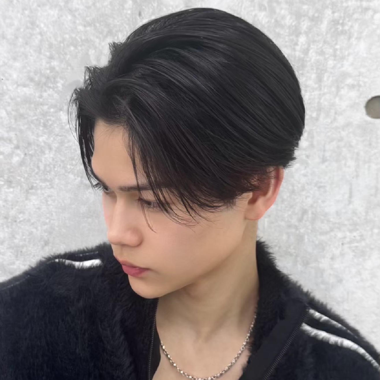 平日限定似合わせカット＋うる艶トリートメント