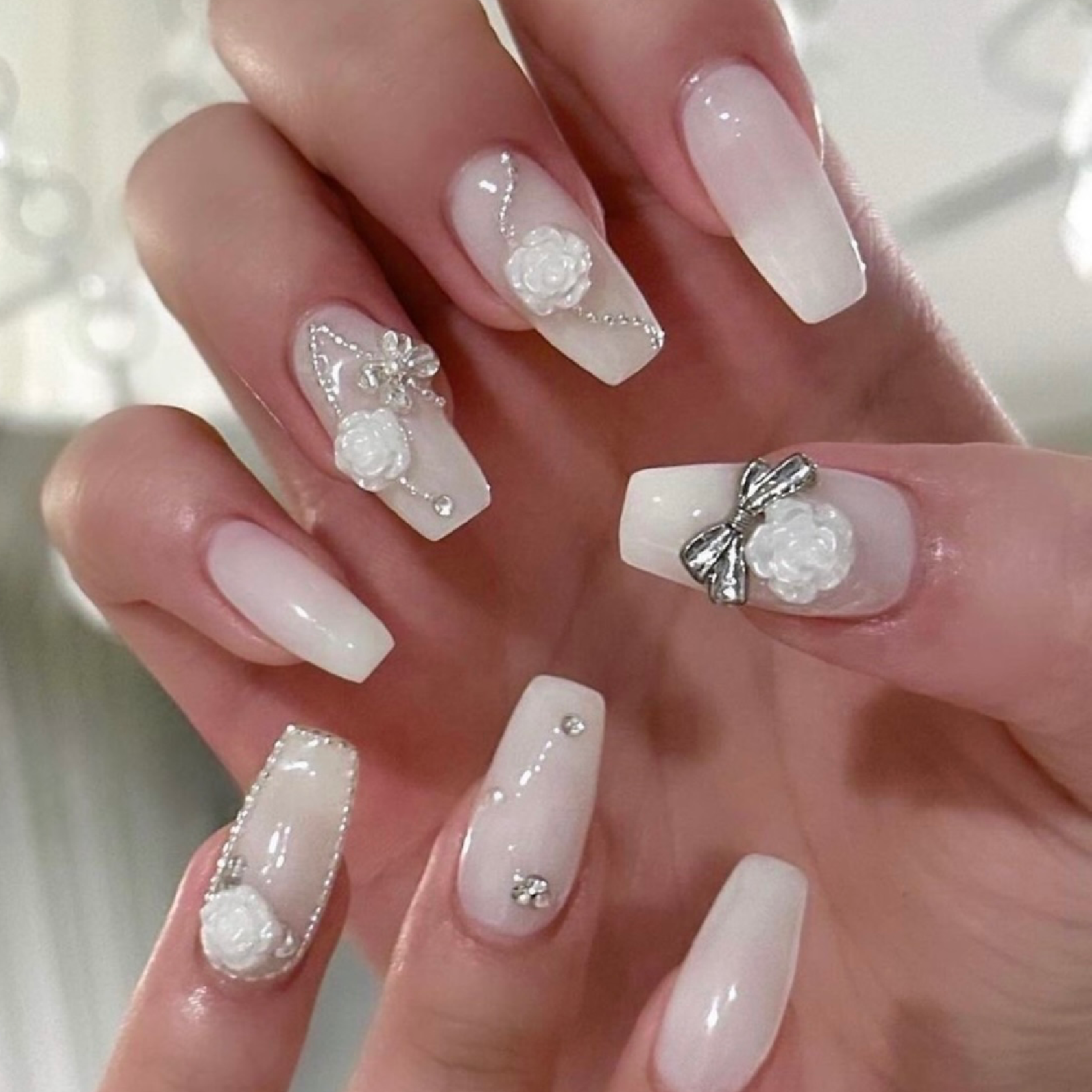 💕新規オフ無料💕チップ長さ出しワンカラーorラメ＋パーツ2個