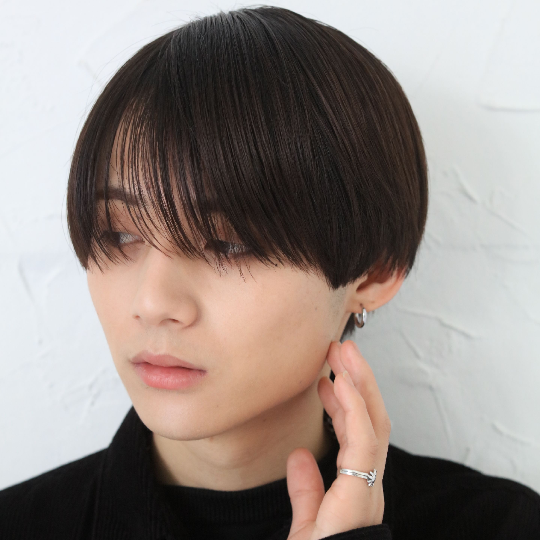 【癖毛を自然なストレートに】メンズカット+縮毛矯正 ￥19800