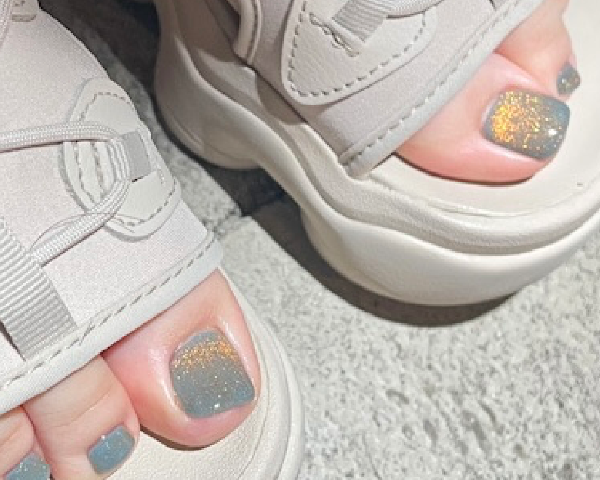 NORA nail 南青山