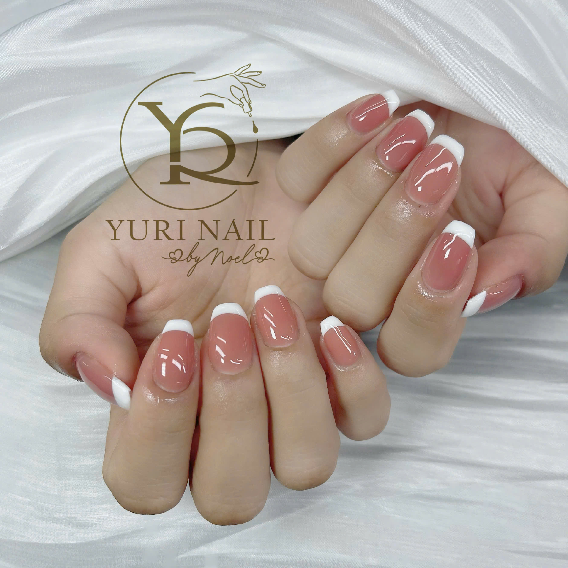 MODEL💅🏻フレンチ🌈