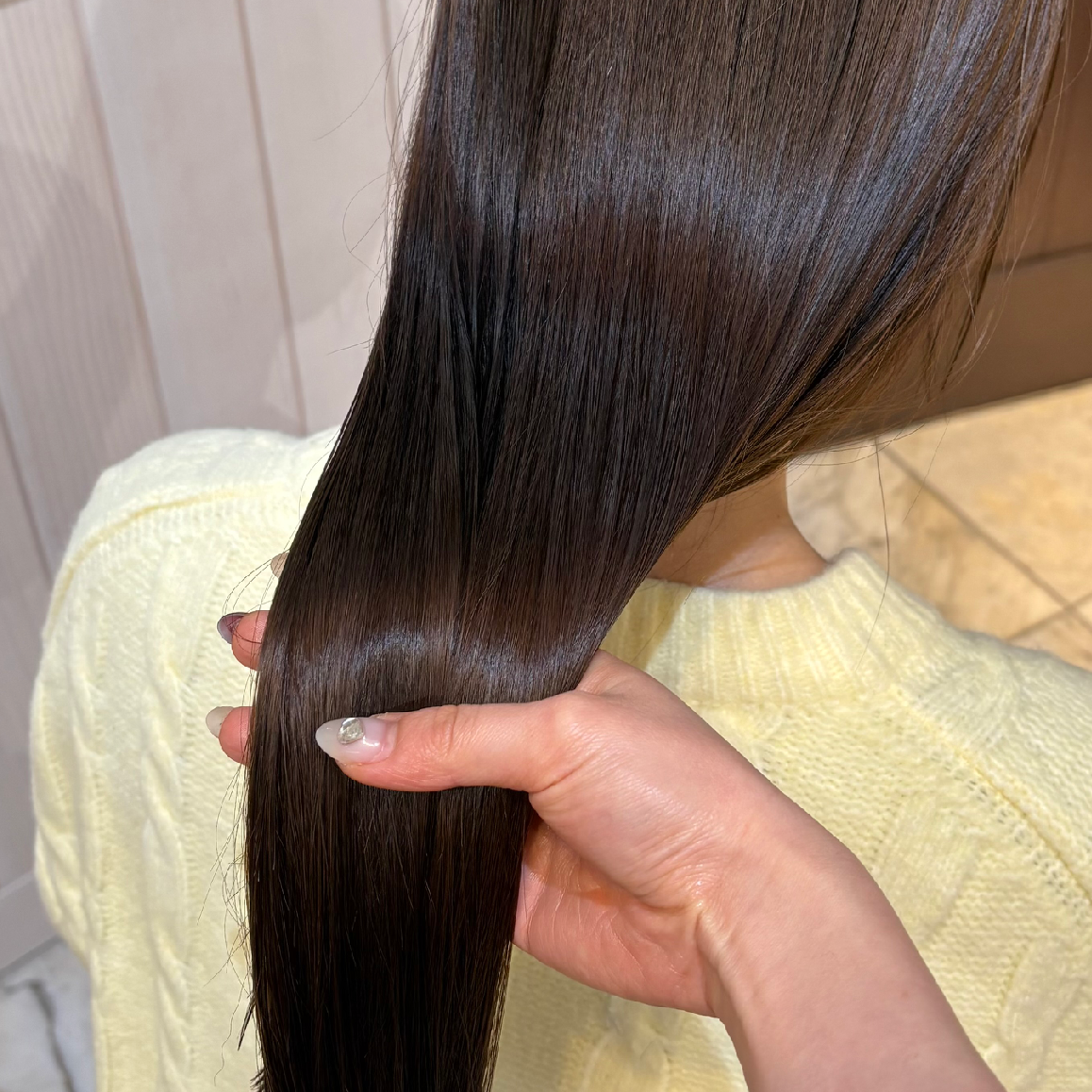 うる艶🪽カット＋艶カラー＋髪質改善トリートメント（ヘアポテンツァ）